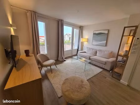 appartement 2 pièces 56 m²