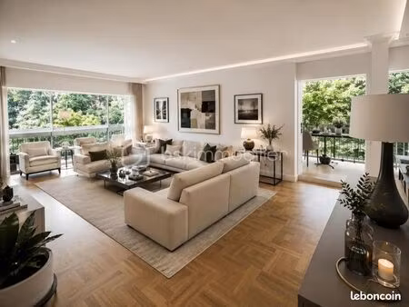 appartement 6 pièces 217 m²