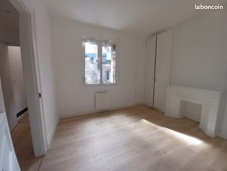 appartement 2 pièces à louer centre-ville abbeville