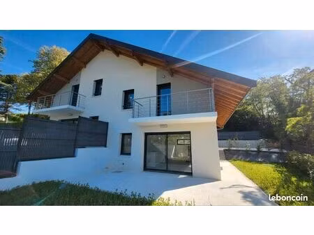 maison mitoyenne neuve 115m2 utile