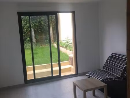 studio meublé de 23m² avec jardin privatif