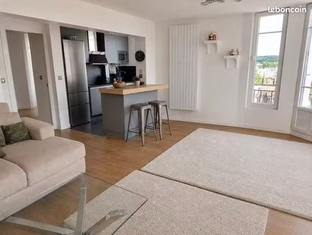 sous location appartement t3 de 72 m2 le chesnay juillet aout 2026