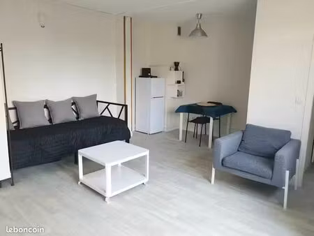 studio meublé de 33 m²– proche gare sncf
