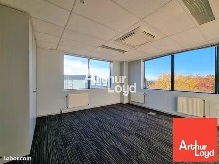 bureaux 170 m² chasseneuil du poitou