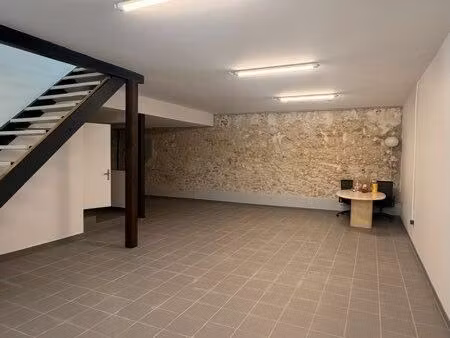 entrepôt / local d’activité à louer – plaisir (78370)
