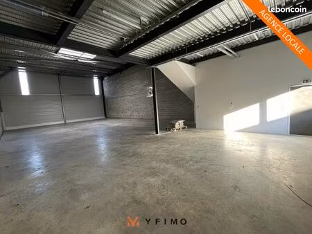 local d'activite 786 m² les mureaux