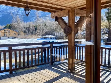 chalet 6 pièces 93 m²