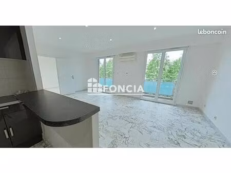 appartement 2 pièces climatisé avec cave – résidence les lauriers