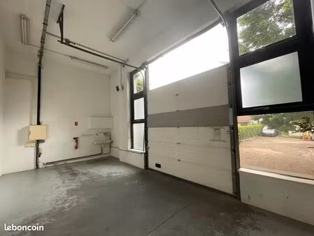 entrepôt 250 m² montesson