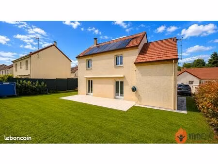 maison 5 pièces 104 m²