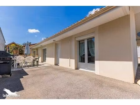 villa 4 pièces 108 m²