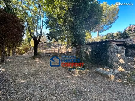 terrain 640 m² flayosc