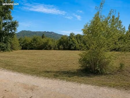terrain 600 m² vidauban
