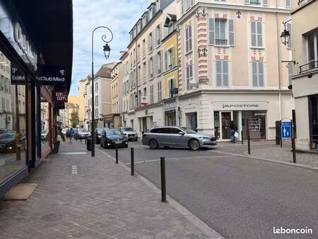 local commercial - 110m2