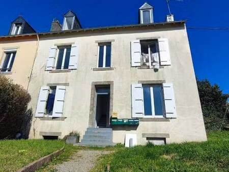 vente immeuble à quimper (29000) : à vendre / 98m² quimper