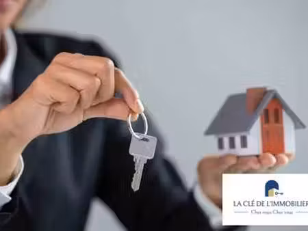 vente garage et parking à quimper (29000) : à vendre / quimper
