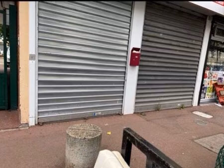 local commercial
