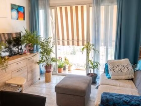 t3 lumineux avec vue dégagée
