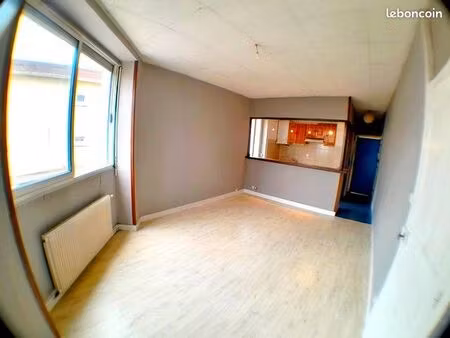 f2 rue petit treuil
