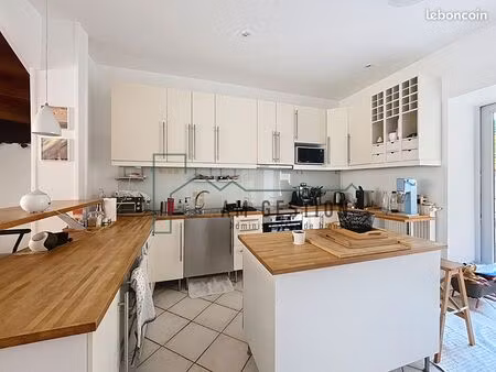 maison de ville 5 pièces 143 m²