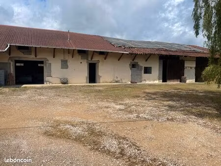 corps de ferme