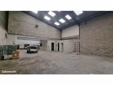 local d'activite 482 m² roissy en brie