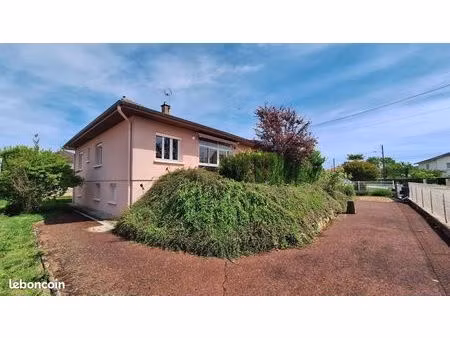 villa 3 pièces 94 m²