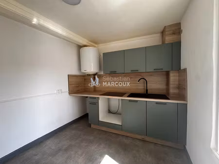 location appartement 2 pièces 37 m² à montbrison (42600)  440 €