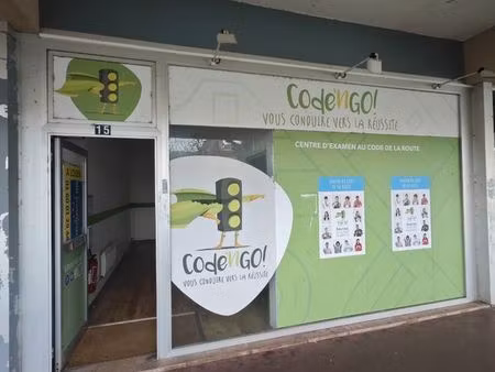local commercial 36 m2