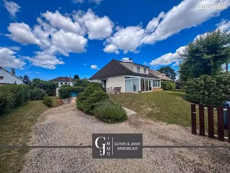 maison 6 pièces 150 m²