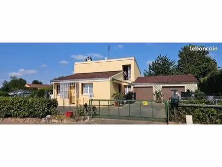 vente villa à rafraîchir intérieurement