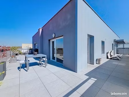 appartement 4 pièces 90m2 avec grande terrasse buellas - corgenon