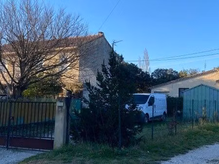 2 appartements- 2 jardins-2garages