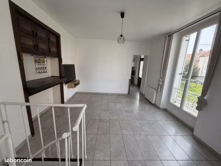 appartements 2 pièces 51m2 location