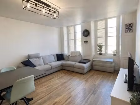 appartement 4 pièces 80 m²