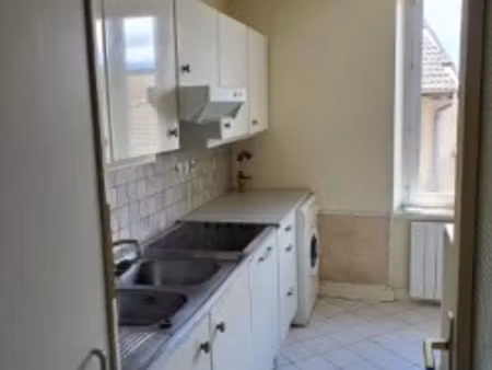 location appartement 3 pièces 62 m² à le chambon-sur-lignon (43400)  550 €