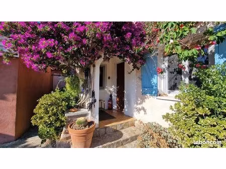 propriété 4 pièces 90 m²