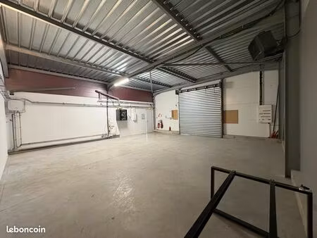 local entrepôt / garage avec ou sans bureau (direct propriétaire)