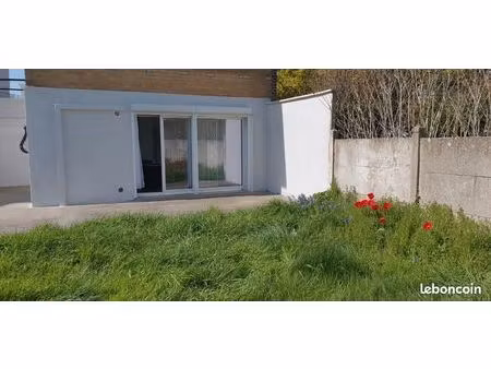 loos centre 3km  fac médecine chu de lille t2 meublé neuf 44 m2  parking  terrasse accès j