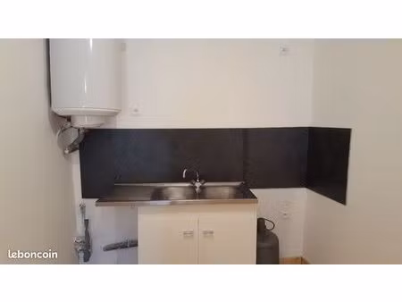 à louer appartement t2 à 45 mn de geneve