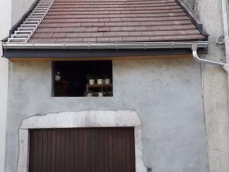 local / garage