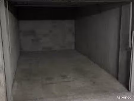 loue garage