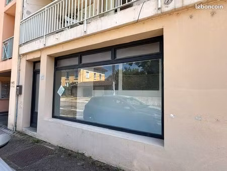 local commercial - bureau