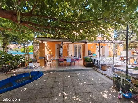 maison 5 pièces 93 m²