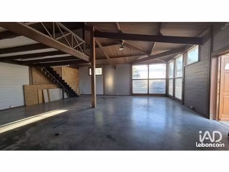 local 130 m² cavaillon