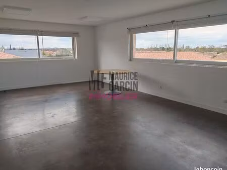 bureaux 53 m² vedène
