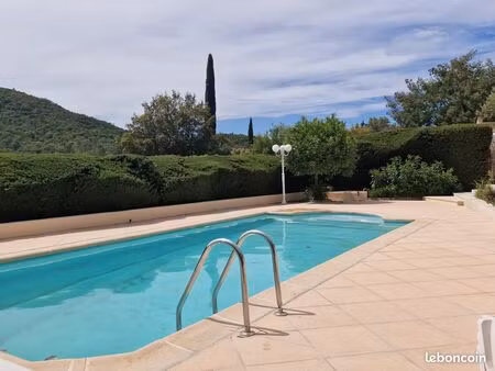 villa 5 pièces 86 m²
