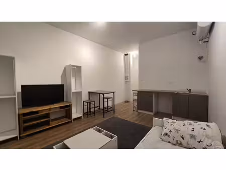 location meublée appartement 1 pièce 32 m² à armentieres (59280)  620 €