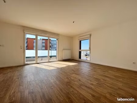 appartement 4 pièces 80 m²