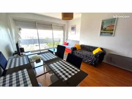 grand t2 meublé 53m2 dernier étage avec terrasse et parking brauhauban /marcadieu